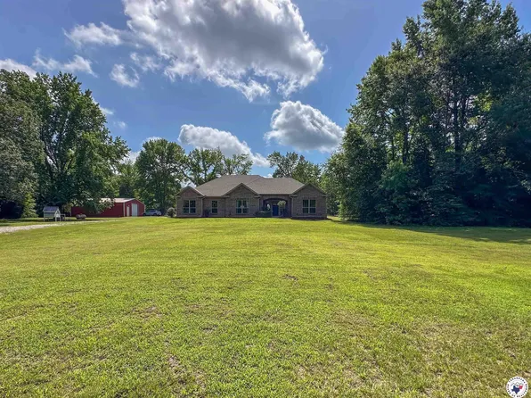 350 County Road 3322, Avery, TX 75554