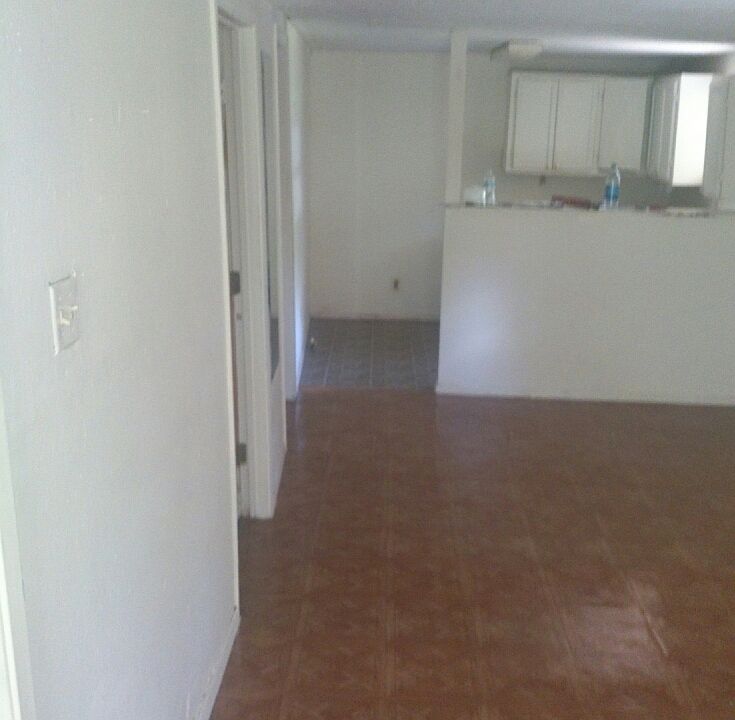 2nd image of 710 E Bailey Ave