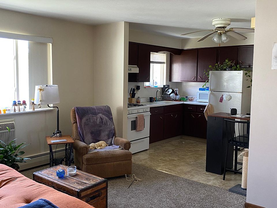 1st image of 35 Floral Ave #12