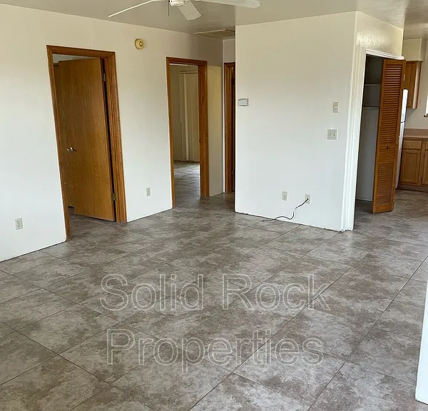 3230 N Victor Rd #C — Photo 12