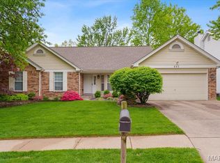 607 Wyatt Dr, Saint Peters, MO 63376