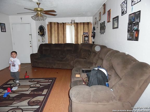 3rd image of 8010 Peale Dr