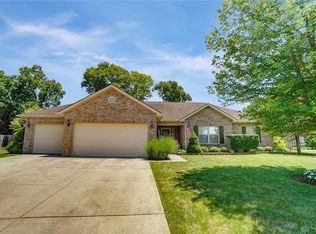 7535 Timber Falls Ct, Franklin, OH 45005
