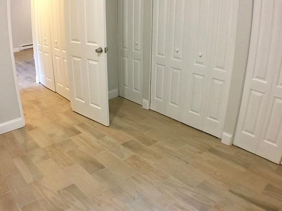 4th image of 81B Briarwood Ln