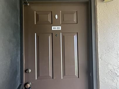 2nd image of 19505 Quesada Ave #1-201