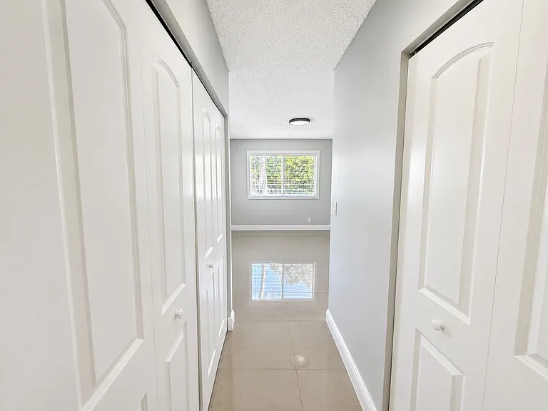 5780 Rock Island Rd #360 - interior 19