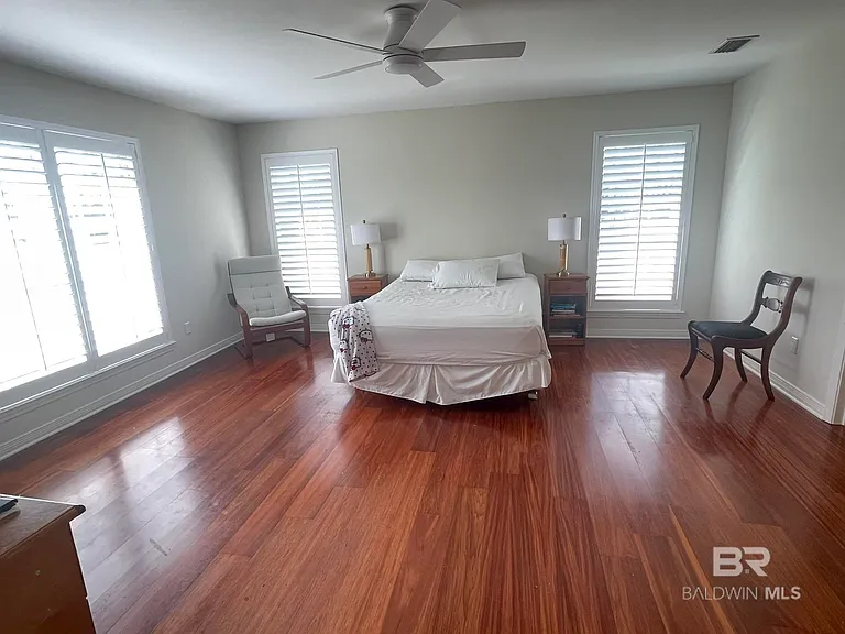 35405 Pine Rd S — Photo 4