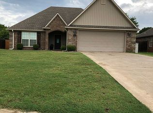 1208 Bur Pl, Alma, AR 72921