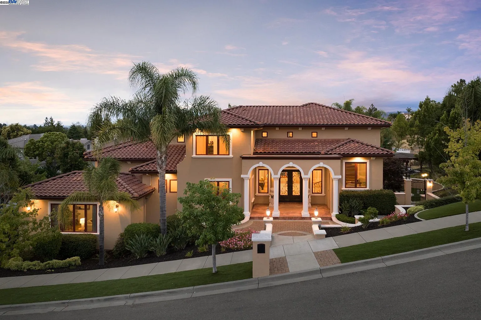 44506 Vista Grande Ct photo 1