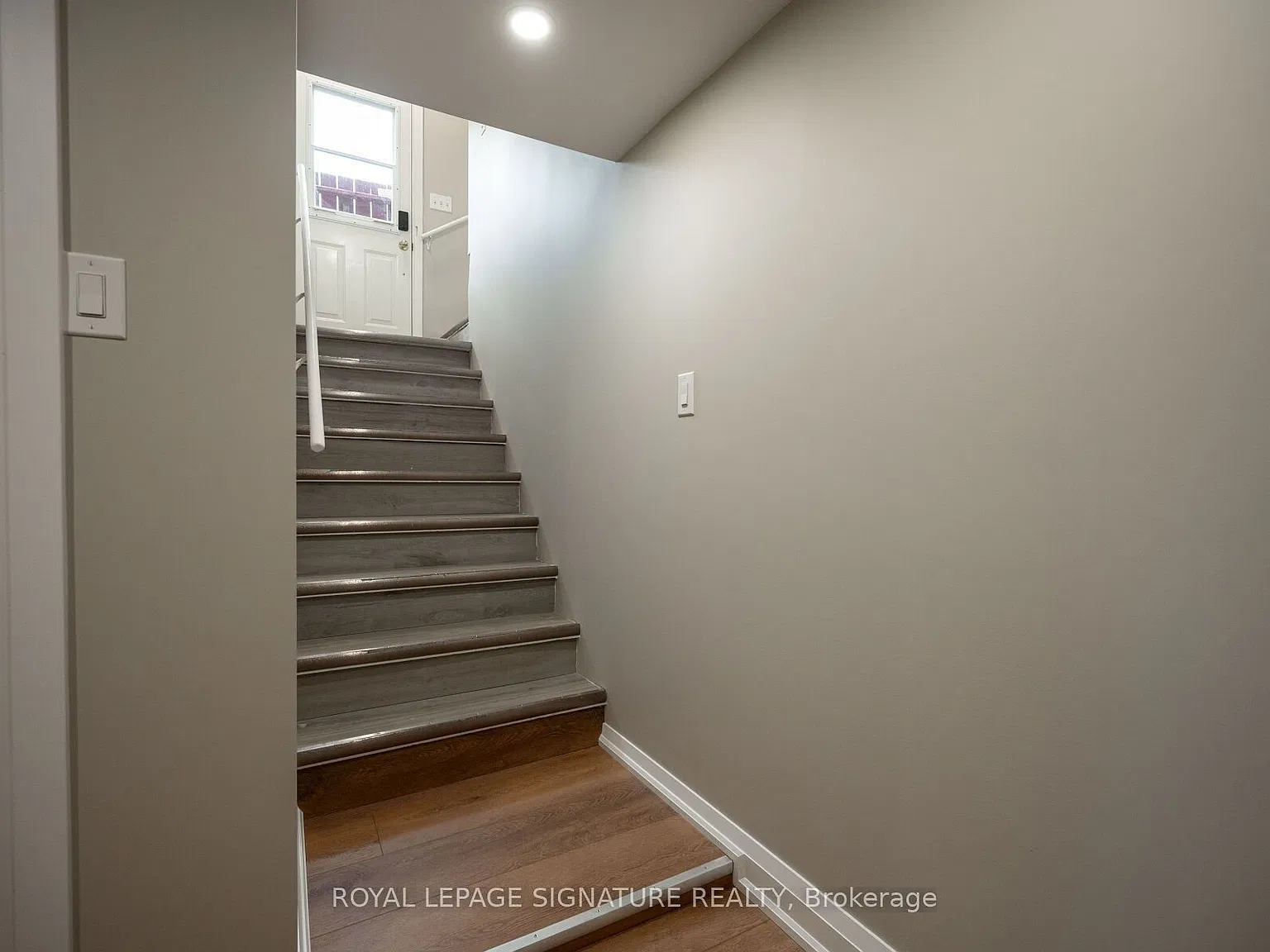 2 bed, $2,000 — Photo 3