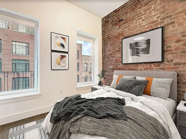 271 East 10th Street image 1 of 7