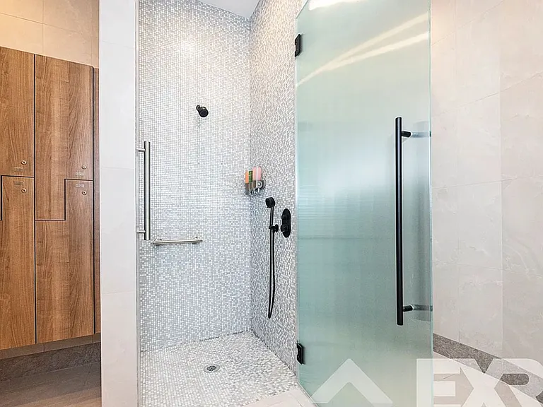 2230 Cropsey Ave #1005 — Photo 21
