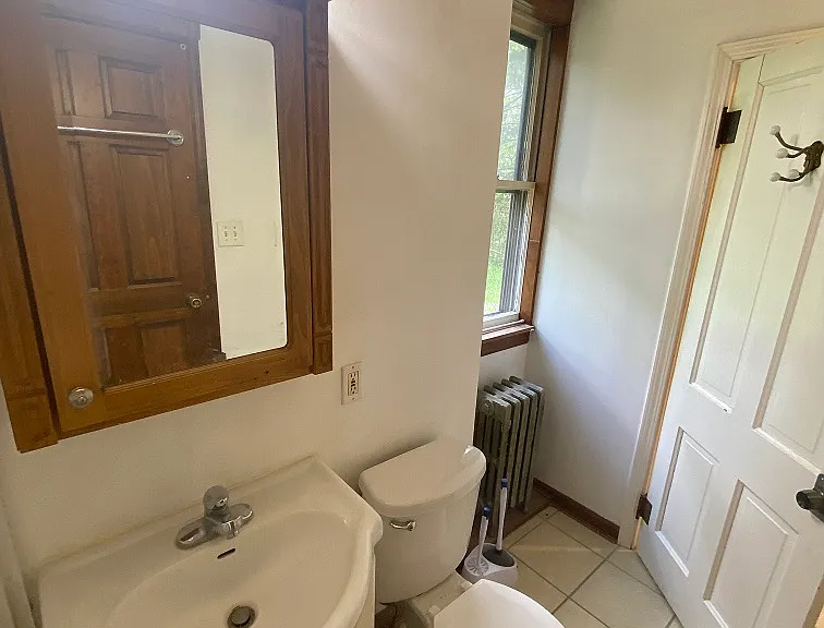 13930 Lauerman St #B — Photo 10