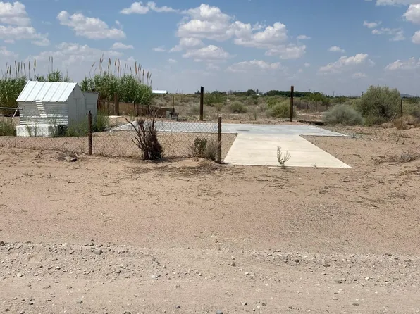2380 Tulip Dr NE, Deming, NM 88030