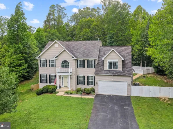 29 Maplewood Dr, Stafford, VA 22554