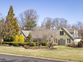 15 Red Fox Dr, New Hope, PA 18938