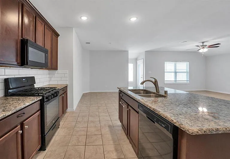 31415 Stone Ridge Forest Dr — Photo 29