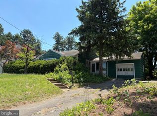 250 Orchard Ave, Burlington, NJ 08016