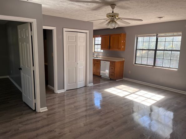 106 Jersey Dr APT 5
