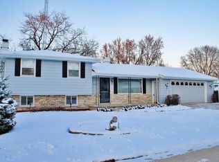 169 Maria Ln, Fond Du Lac, WI 54935