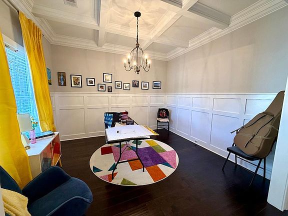 3rd image of 114 Bozeman Way