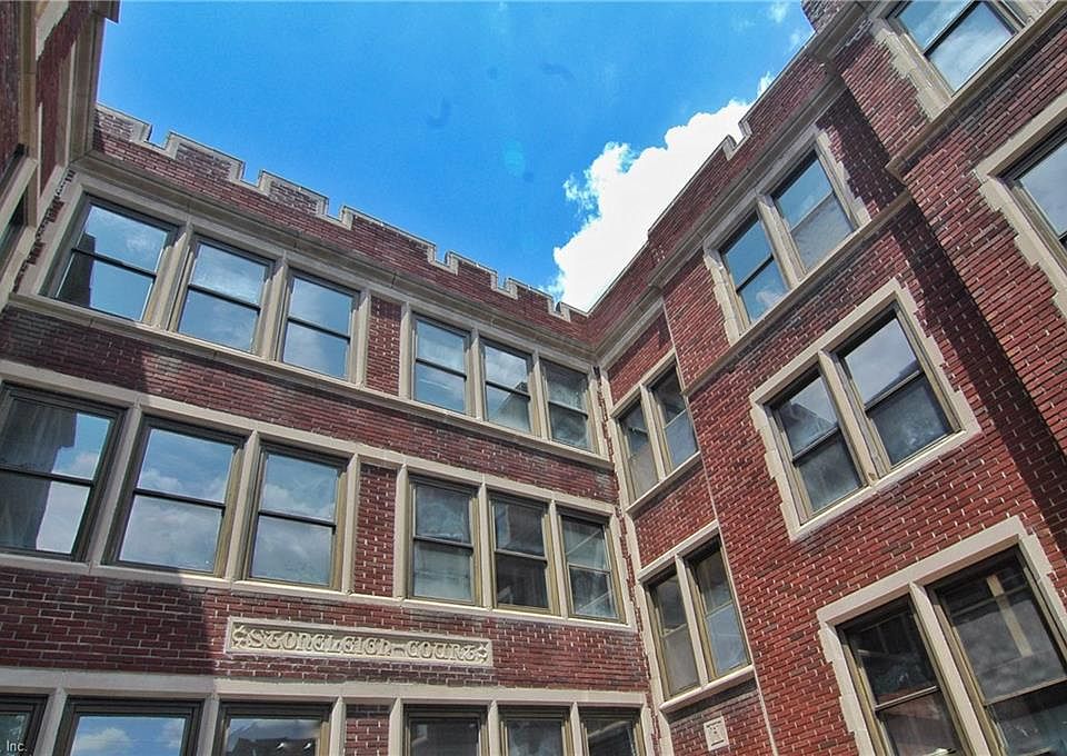 1st image of 1000 Gates Ave APT A6