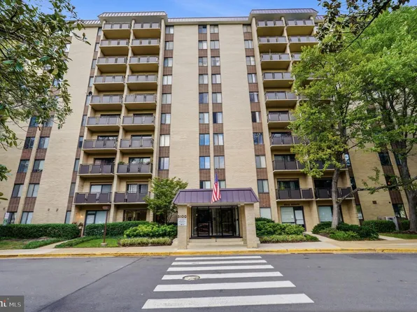 3100 S Manchester St APT 632, Falls Church, VA 22044