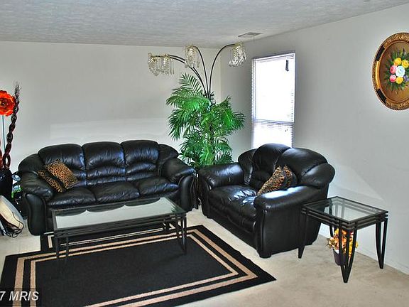 4th image of 3220 Tapestry Cir