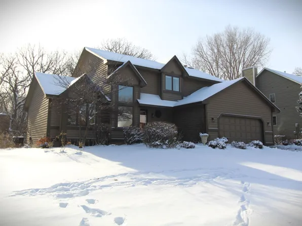 7412 Upper 136th St W, Apple Valley, MN 55124