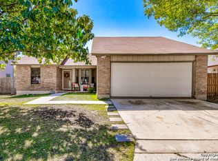 11410 Red Feather Ln, San Antonio, TX 78245