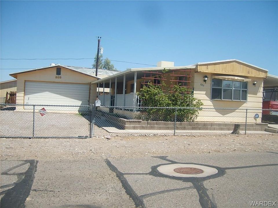 1st image of 885 Sandy Beach Dr