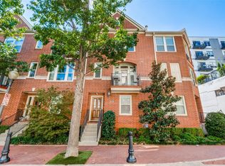 2518 Worthington St, Dallas, TX 75204