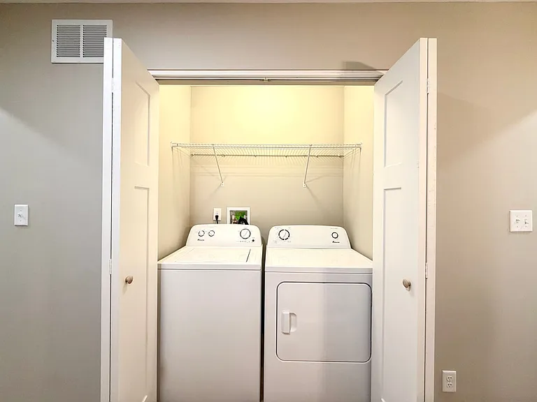 511 Glenstone Springs Dr — Photo 24