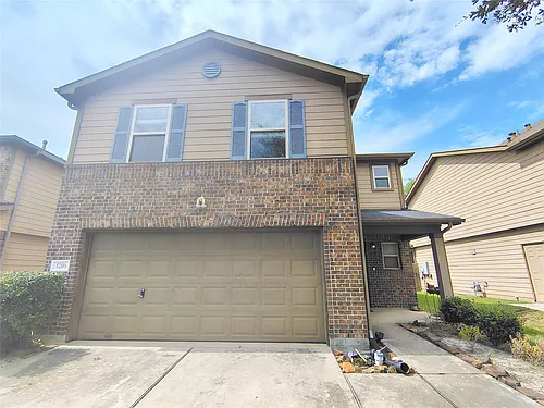 1206 Larks Trace Ln Photo 1