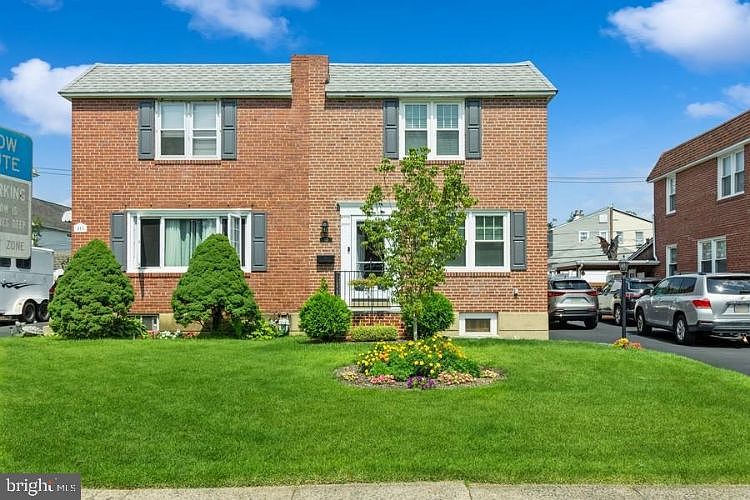 1st image of 413 Burk Ave