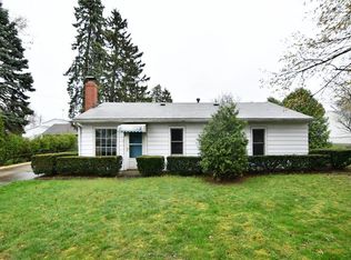 145 Grant Ave, Barberton, OH 44203