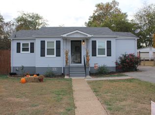 249 Lewis St, Muscle Shoals, AL 35661