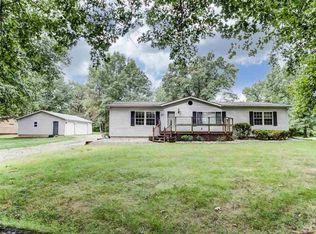 7920 S 122 E, Wolcottville, IN