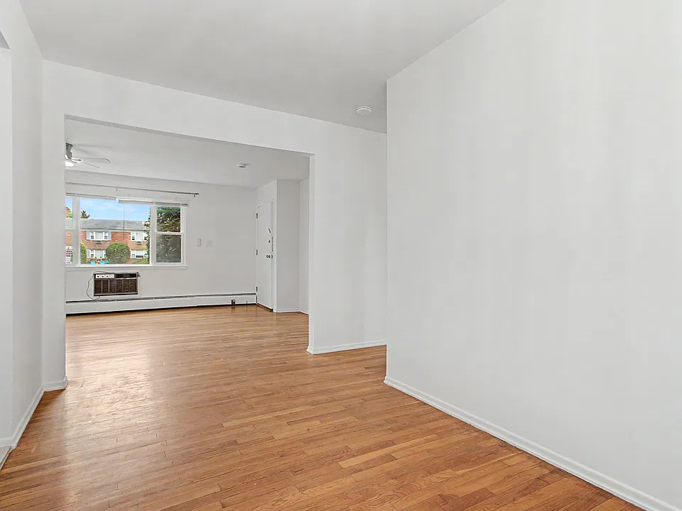 43 Conforti Ave #25