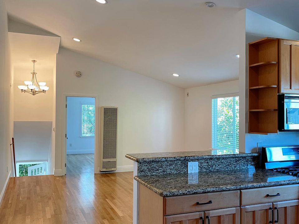 1st image of 337 Brooks Ave APT 2