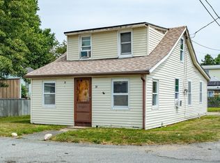36 Ripley St, Somerset, MA 02725