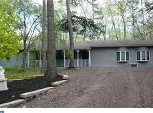121 Redwood St, Sicklerville, NJ 08081