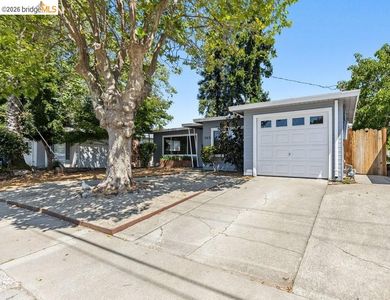 365 Redbud Ln, Hayward, CA, 94541