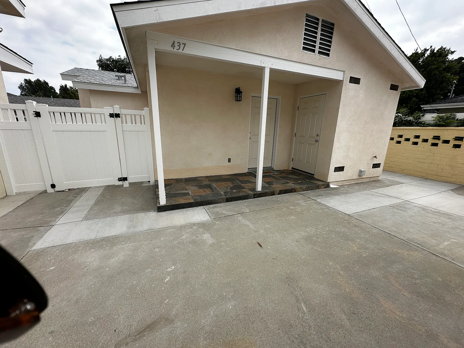 2 bed, 1.5 bath, 759 sqft, $3,150 — Photo 1