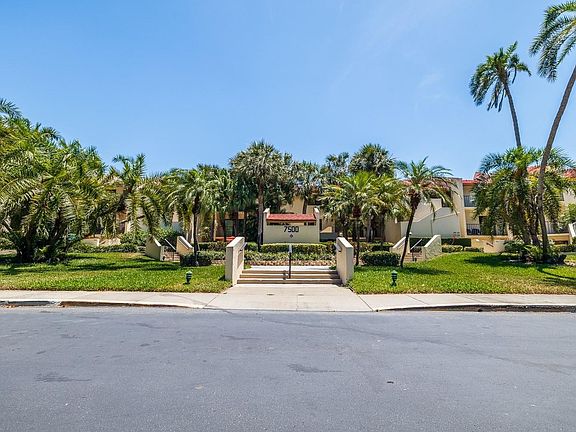 3rd image of 7500 Sunshine Skyway Ln S APT T7
