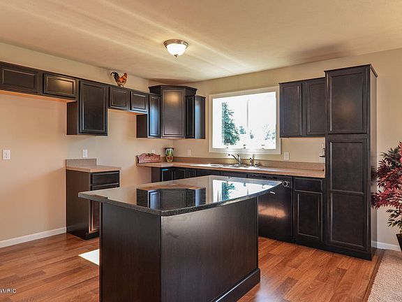 2nd image of 9466 Scotsmoor Dr SE