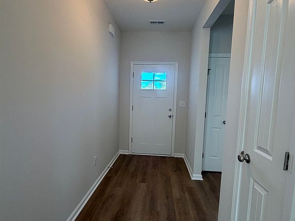 2nd image of 105 Toanki Ln