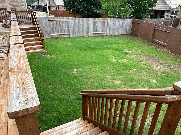 108 Lake Texana Ct — Photo 21