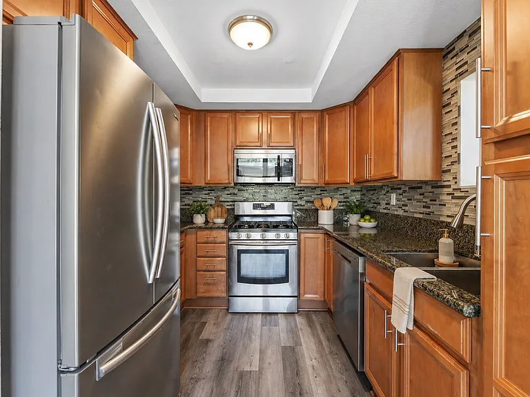 Fully appointed kitchen