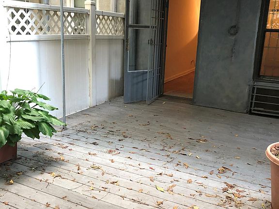 2nd image of 321 E 71st St APT 1D